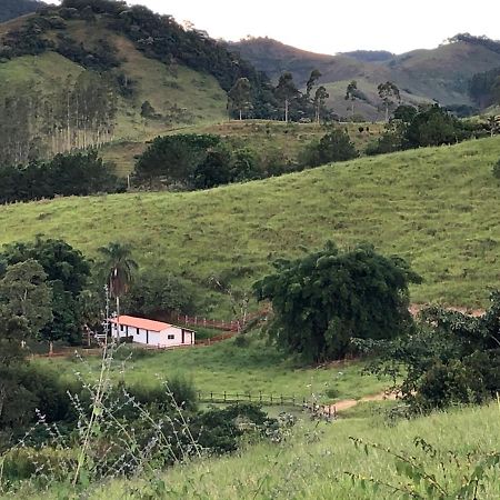 Vivenda Dos Guaranys -Um Projeto Ecologico - Casa Βίλα Conservatória Εξωτερικό φωτογραφία