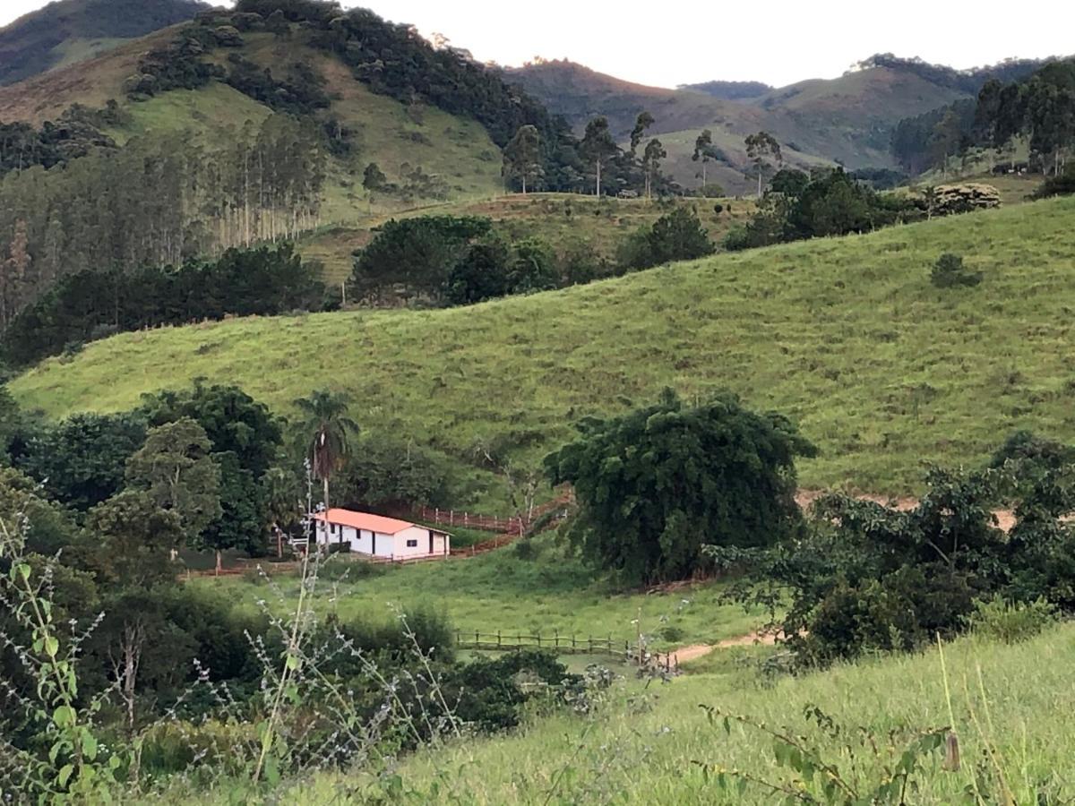 Vivenda Dos Guaranys -Um Projeto Ecologico - Casa Βίλα Conservatória Εξωτερικό φωτογραφία